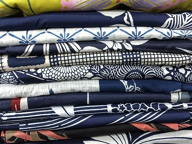 平和屋着物■浴衣 まとめて 45点 蝶 朝顔 花柄 注ぎ染め 暈し染め など 着用可能多数 未使用品あり mmm1657
