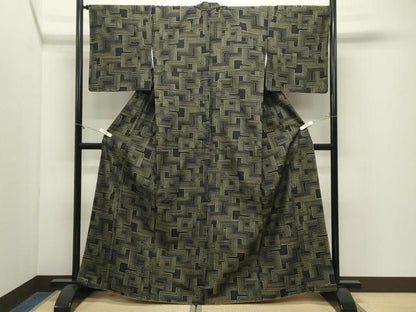 平和屋着物●上質な紬　幾何学文様　正絹　逸品　未使用　CABM5418gh