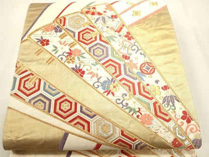 平和屋本店▼六通柄袋帯　唐織　能衣裳文　本金織　正絹　逸品　DABK5874sf