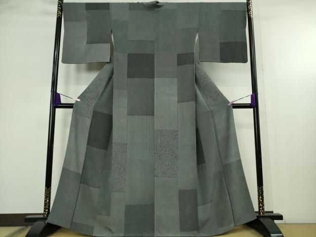 平和屋本店●極上　銀座もとじ　伝統工芸士　保科信　江戸小紋　寄せ小紋柄　黒×錫色　たとう紙付き　逸品　DZAB6376kh6