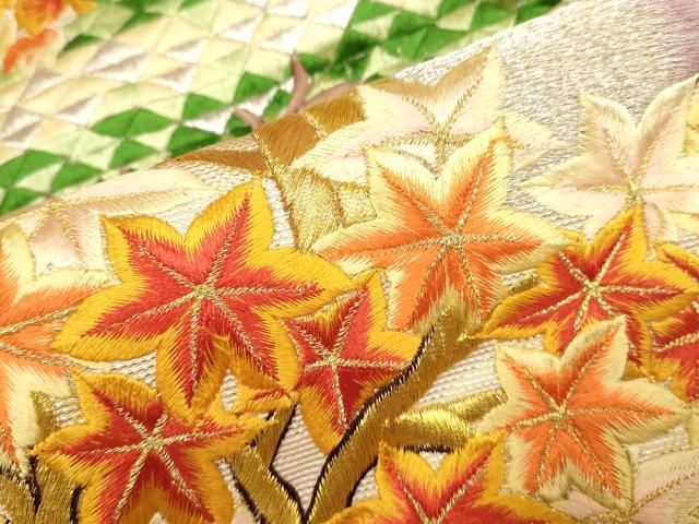 平和屋本店●色打掛　お引きずり　和装　婚礼　結婚式　花嫁　神社挙式　駒刺繍　孔雀花文　金銀糸　逸品　DABL4312cd