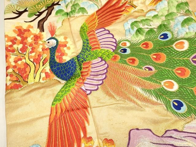 平和屋本店●色打掛　お引きずり　和装　婚礼　結婚式　花嫁　神社挙式　駒刺繍　孔雀花文　金銀糸　逸品　DABL4312cd
