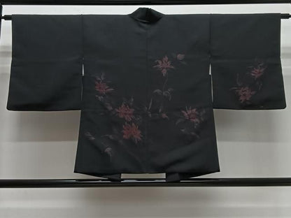 平和屋着物＃羽織　寿光織　草花文　黒地　銀糸　正絹　逸品　CABN9383ua
