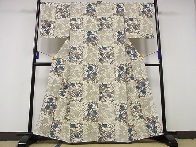 平和屋本店●極上 本場琉球紅型 平野晋二郎 小紋 市松花文 落款あり 着丈 160cm 裄 65.5cm 正絹 逸品 2kk1340