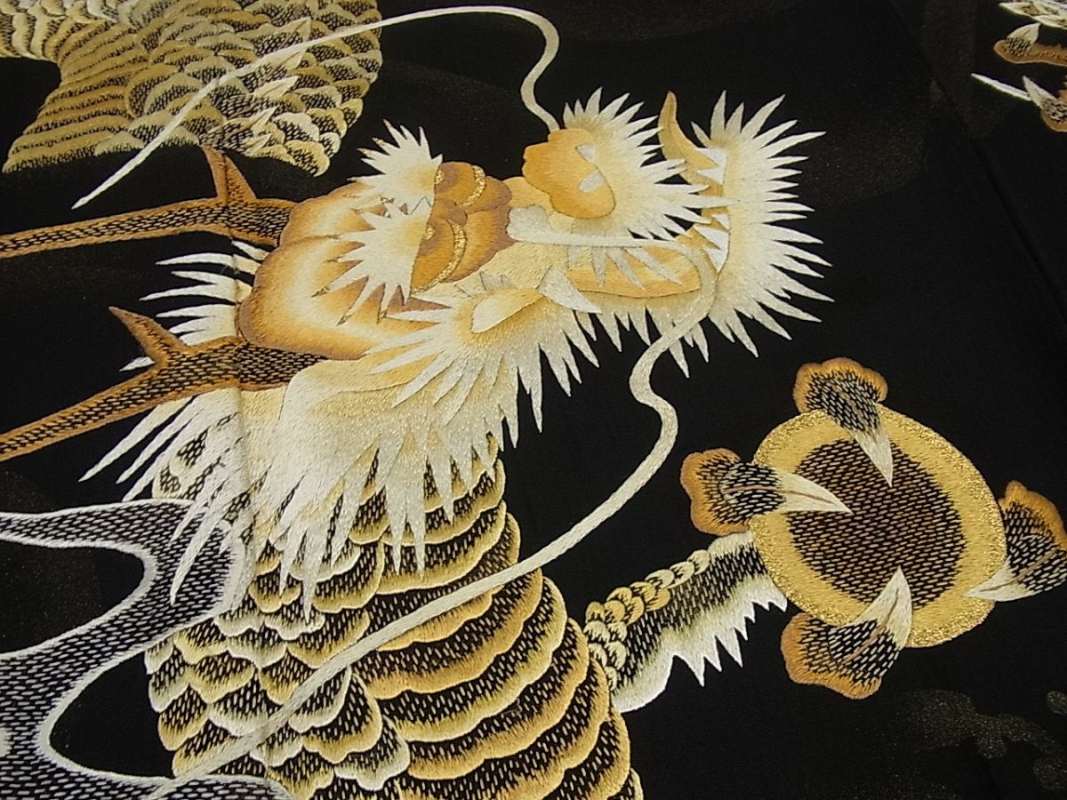平和屋本店●極上　訪問着　総手刺繍　龍　黒地　金糸　逸品3s629
