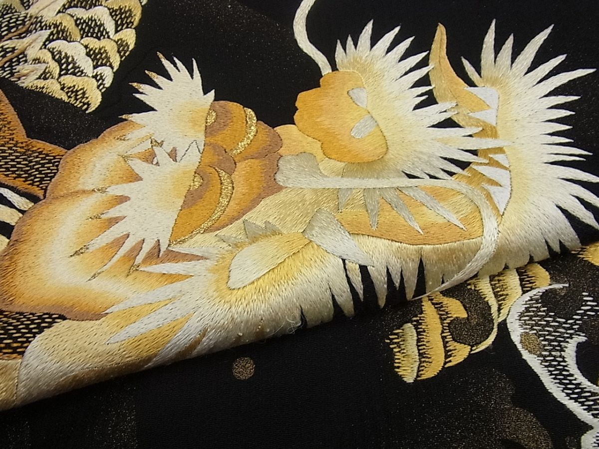 平和屋本店●極上　訪問着　総手刺繍　龍　黒地　金糸　逸品3s629
