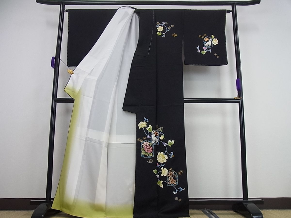 平和屋本店●極上 染刺工芸 大羊居 東京友禅 訪問着 花兎 黒地 金彩 逸品 未使用3s656