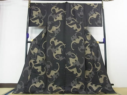 平和屋本店■極上　小紋　コウモリ　蝙蝠　蝋色地　逸品　3kh1868 - 平和屋