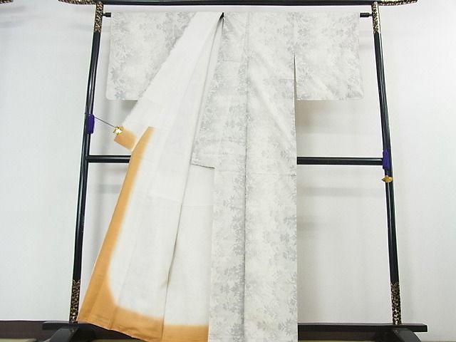 平和屋本店■極上 白泥染の第一人者・絣の魔術師 恵積五郎 本場大島紬 白恵泥 恵大島織物謹製 草葉シルエット 未使用 3kh1890 - 平和屋