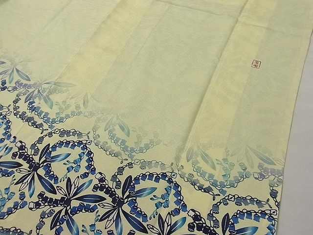 平和屋本店■最高級 城間栄順 本場琉球紅型 訪問着 すずらん 淡黄色地 逸品3s20338 平和屋本店○最高級 城間栄順 本場琉球紅型 訪問着 すずらん 淡