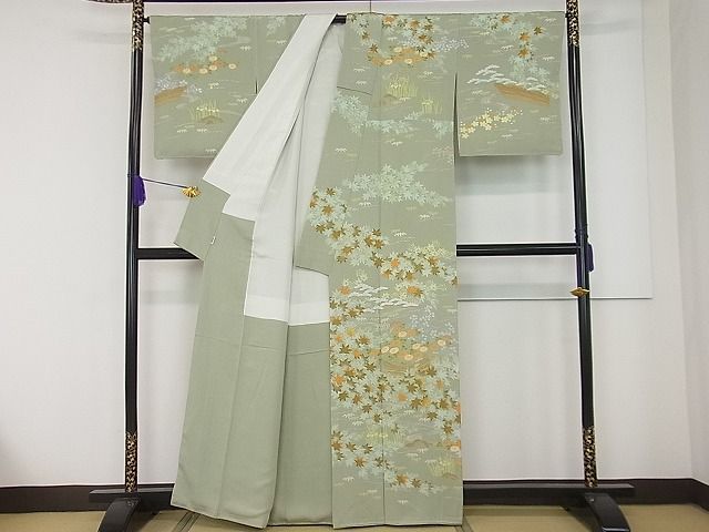 平和屋本店●極上 創業460年・千總 訪問着 刺繍 草花文 柳茶色地 高島屋扱い 逸品3s20711