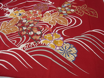 平和屋本店●極上　創業460年・千總　振袖　駒刺繍　立波草花文　銀通し地　逸品　3s30029