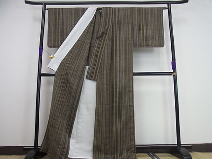 期間限定セール20%off■極上 伊兵衛織 工芸手織 単衣 紬 間道 たとう紙付き 逸品 未使用3s745