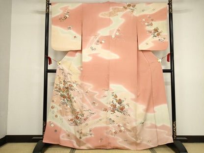 平和屋本店■極上　創業460年・千總　訪問着　駒刺繍　風景花文　暈し染め　金彩　&amp;#32385;色地　正絹　逸品　KAAA1755kk5 - 平和屋