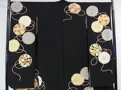 平和屋本店■極上　創業460年・千總　振袖　駒刺繍　鏡裏文　黒地　金彩　高島屋扱い　逸品　DZAA1315kh4 - 平和屋