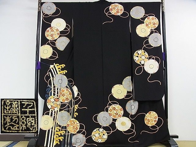 平和屋本店■極上　創業460年・千總　振袖　駒刺繍　鏡裏文　黒地　金彩　高島屋扱い　逸品　DZAA1315kh4 - 平和屋