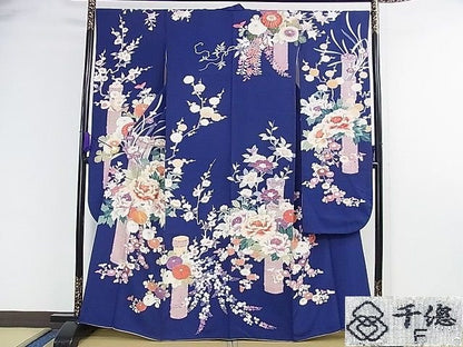 平和屋本店■極上　創業460年・千總　振袖　駒刺繍　筒花文　紺藍色地　金彩　逸品　DZAA1609kh5 - 平和屋