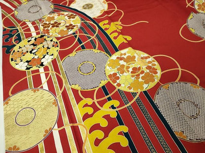 平和屋本店■極上　創業460年・千總　振袖　駒刺繍　鏡裏花文　金彩　逸品　DZAA1941kh4 - 平和屋