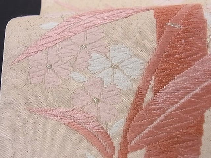 平和屋着物■六通柄袋帯 唐織 笹竹枝桜文 金糸 正絹 逸品 A-az3747