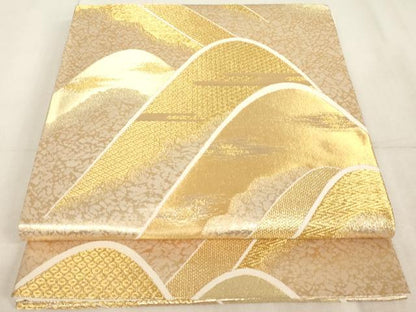 平和屋着物◎六通柄袋帯 重山霞文 金糸 正絹 逸品 AAAL7845ex