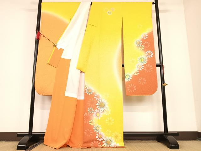 平和屋着物●クレージュ　振袖　舞花文　暈し染め　正絹　逸品　AAAM6004ph