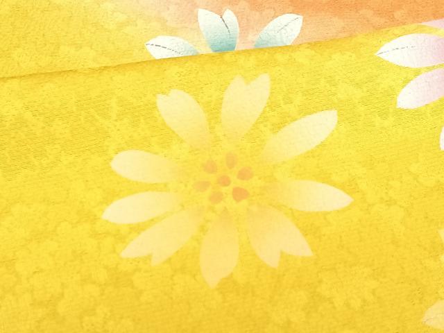 平和屋着物●クレージュ　振袖　舞花文　暈し染め　正絹　逸品　AAAM6004ph