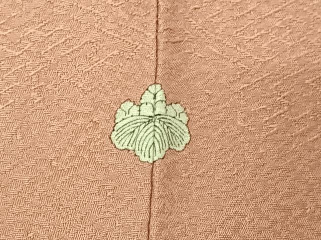 平和屋着物■上質な色無地　紗綾形地紋　珊瑚色　正絹　逸品　未使用　AAAM7316oa