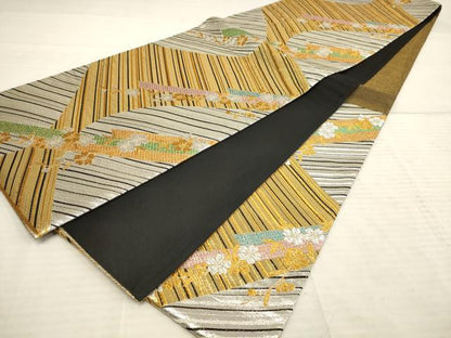 平和屋着物◎六通柄袋帯 斜縞舞花文 黒地 金銀糸 正絹 逸品 AAAN3466tm