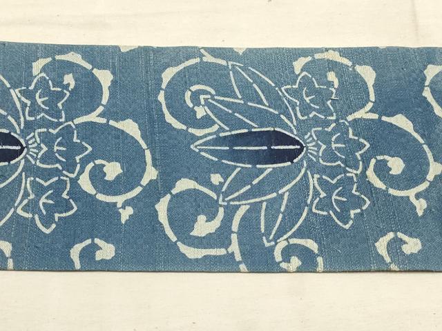 平和屋着物●九寸名古屋帯　紬地　本藍　型染　笹竜胆唐草文　正絹　逸品　AAAP7136wj