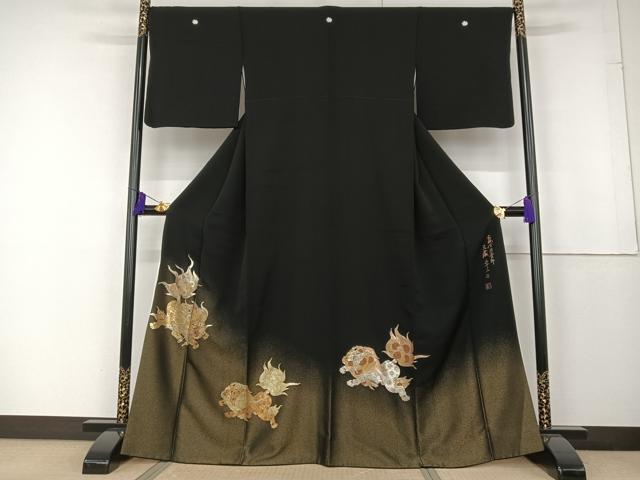 平和屋着物●伝統金彩工芸士　三蔵章三　黒留袖　寿光織　刺繍　唐獅子　金糸　正絹　逸品　AAAQ0665np