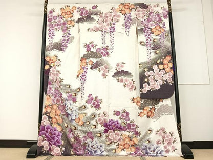 平和屋着物●NICOLE 振袖 駒刺繍 孔雀羽草花文 暈し染め 金彩 銀通し地 正絹 逸品 AAAQ0666np