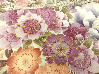 平和屋着物●NICOLE 振袖 駒刺繍 孔雀羽草花文 暈し染め 金彩 銀通し地 正絹 逸品 AAAQ0666np