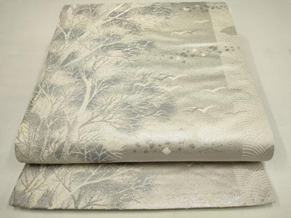 平和屋着物●六通柄袋帯　草木飛鳥文　銀糸　正絹　逸品　AAAQ4722wj