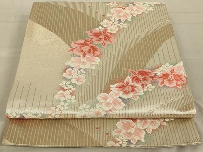 平和屋着物◎六通柄袋帯　唐織　舞花文　金糸　正絹　逸品　AAAR6830ou