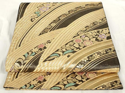 平和屋着物◎六通柄袋帯　流水花文　黒地　金糸　鈴乃屋扱い　正絹　逸品　AAAR6969st
