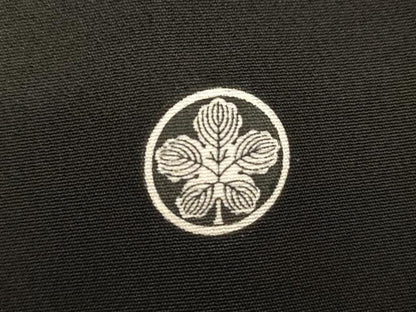 平和屋着物■豪華黒留袖　人物風景文　暈し染め　金銀彩　正絹　逸品　AAAR7342br
