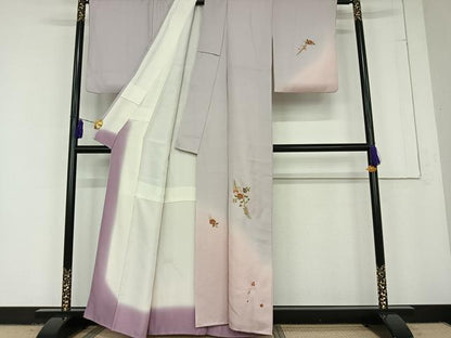 平和屋着物■訪問着　草花文　桜鼠色　暈し染め　正絹　逸品　AAAR7771jh