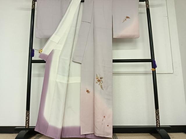 平和屋着物■訪問着　草花文　桜鼠色　暈し染め　正絹　逸品　AAAR7771jh