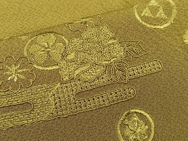 平和屋着物▽付下げ 単衣 中国三大刺繍 汕頭刺繍 スワトウ刺繍 草花文 芥子色 やまと誂製 正絹 逸品 AAAS1450oa