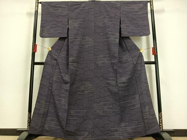 平和屋着物▽本塩沢 単衣 110亀甲 エ霞雲文 正絹 逸品 未使用 AAAS1513oa