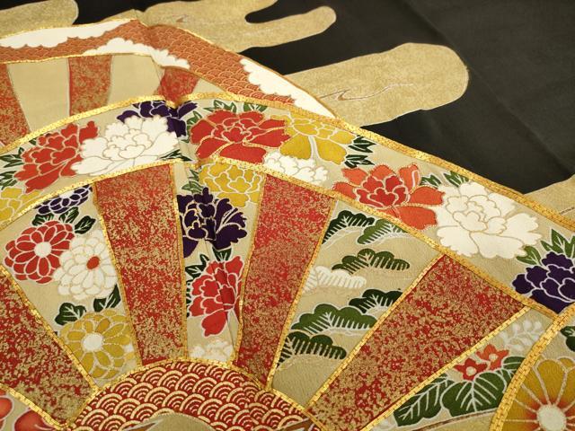 平和屋着物■豪華黒留袖 駒刺繍 霞取り片輪車花文 金彩 正絹 逸品 AAAS2218pf