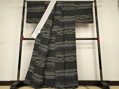 平和屋着物▽小紋 単衣 舞桜文 黒地 洗える着物 AAAS3064iu