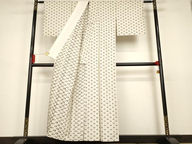 平和屋着物▽上質な紬 単衣 蝶尽くし 西武百貨店扱い 正絹 逸品 AAAS3079iu