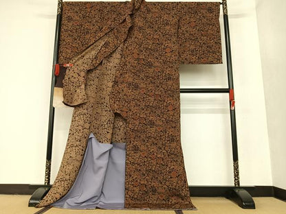 平和屋着物●初代 染人・山岡古都 首里琉染 小紋 草根木皮染 更紗花文 鬼しぼ縮緬 上代98万円 仮絵羽 正絹 逸品 未使用 AAAT0232zg