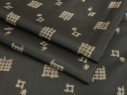 平和屋着物●本場染大島紬 井桁絣文様 正絹 逸品 AAAT0559zg