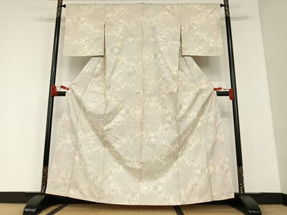 平和屋着物●本場大島紬　白大島　9マルキ　草花文　正絹　逸品　AAAT0603zg