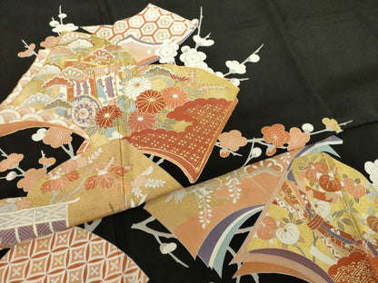 平和屋着物●創業460年・千總　黒留袖　駒刺繍　冊子花文　金彩　正絹　逸品　AAAT2234ck