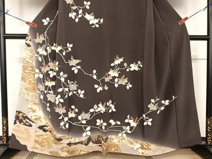平和屋着物●銀座きしや 訪問着 駒刺繍 桐 暈し染め 金彩 たとう紙付き 正絹 逸品 AAAT3153np