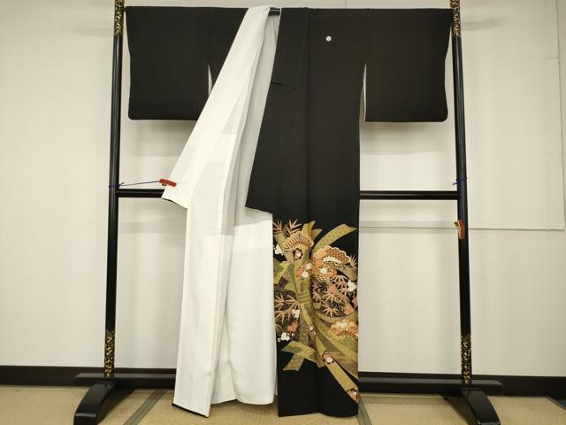 平和屋着物□豪華黒留袖 駒刺繍 束ね熨斗風景文 金彩 正絹 逸品
