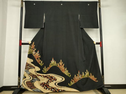 平和屋着物●豪華黒留袖 総刺繍 流水樹林文 金糸 正絹 逸品 AAAT6612ck